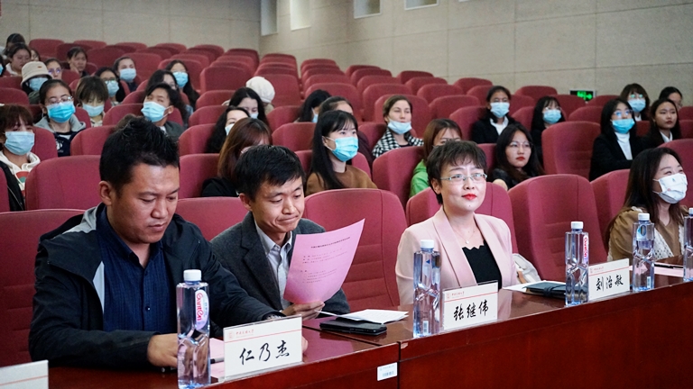 3e2cb13423ae9a29f9b5714282f186d.jpg 3e2cb13423ae9a29f9b5714282f186d.jpg