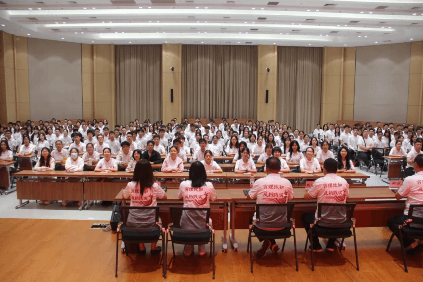 william威廉中文官网